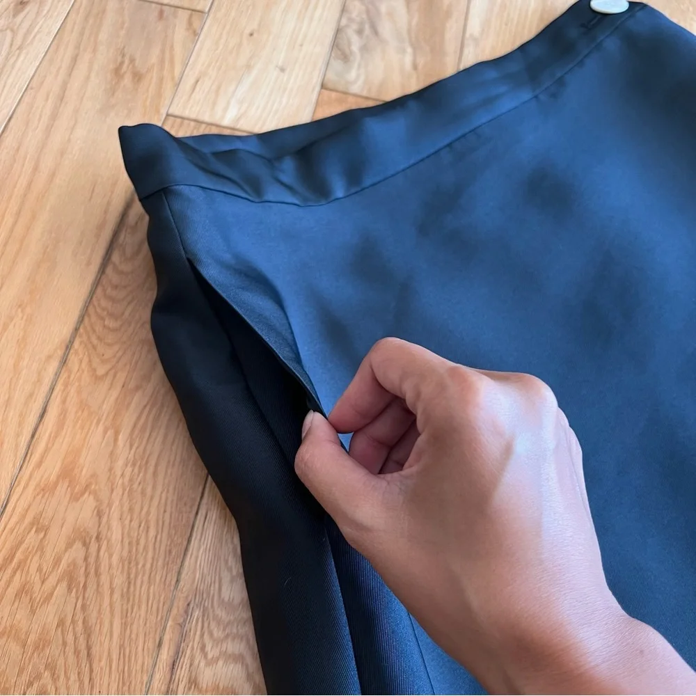 Lee Mathews Penny Black Wrap Mini Skirt Button Closure Pockets Size US 8 - Picture 7 of 8